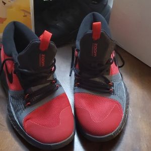 Nike zoom kids size 6